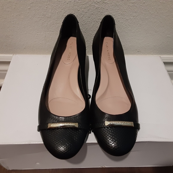 Taryn Rose - Picture 4 of 9